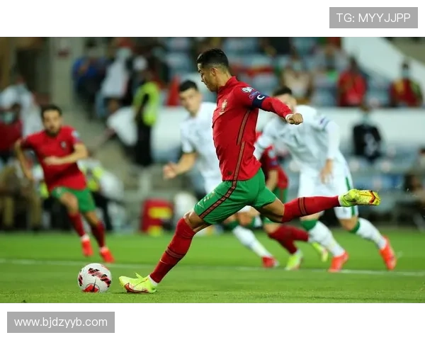 C罗世界杯进球表现稳健，持续刷新历史纪录