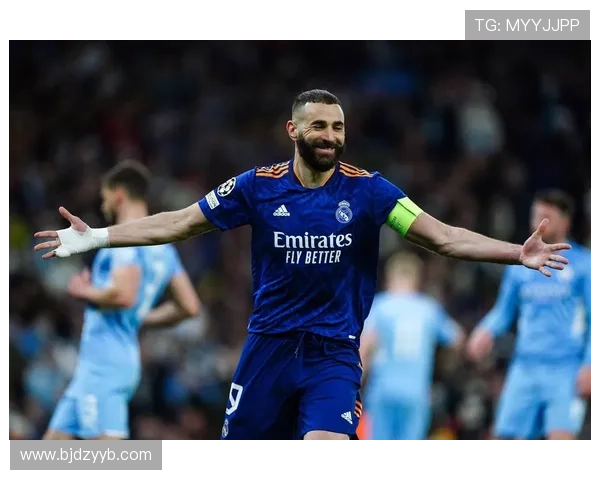 西甲+欧冠双线统治:本泽马巅峰赛季的含金量解析 西甲+欧冠双线统治:本泽马巅峰赛季的含金量解析