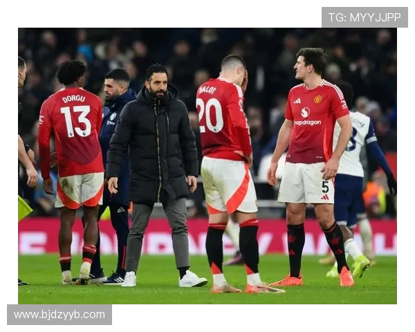 曼联伪复兴显现：战绩波动对争四形势形成制约